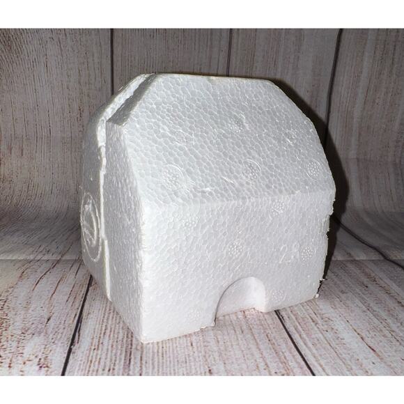 Dept 56 - 1995 Xmas Ornament - Dickens - Sir John Falstaff Inn - Picture 9 of 14